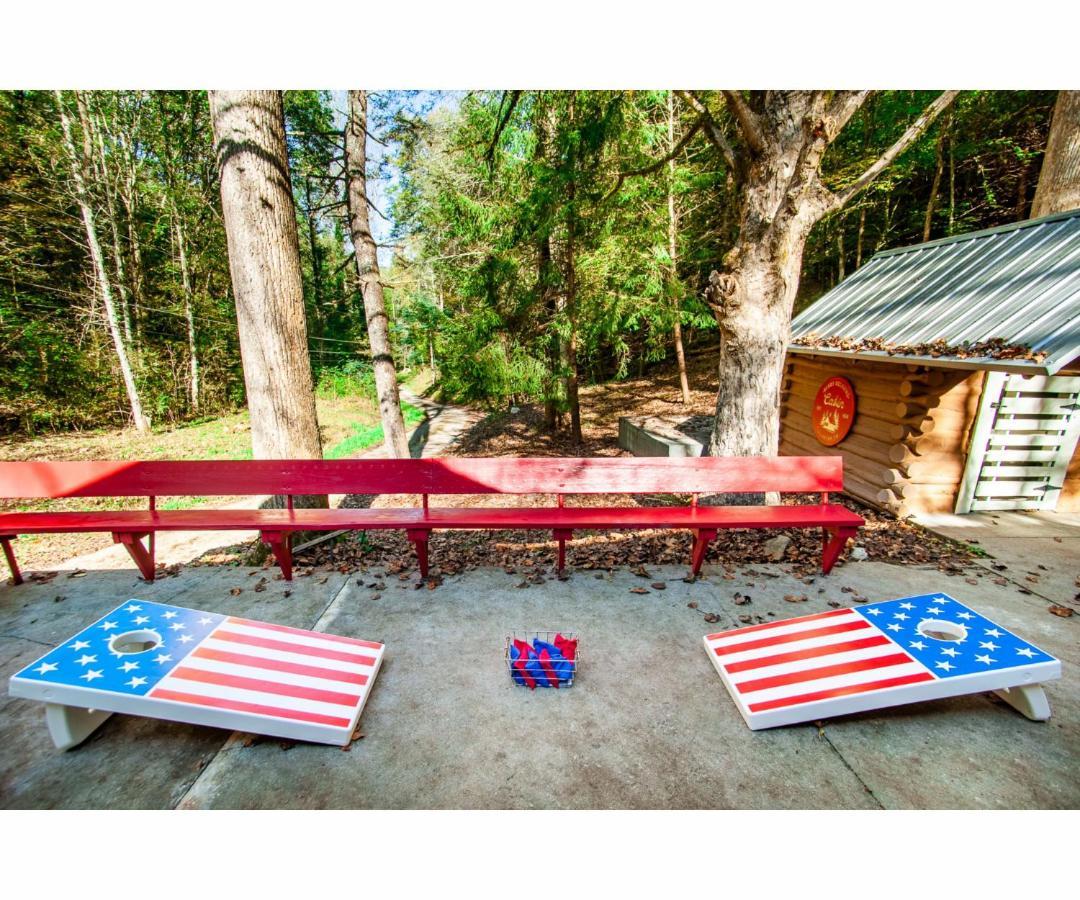 Beary Relaxing Cabin - Rustic With Outdoor Patio Townsend Exterior foto