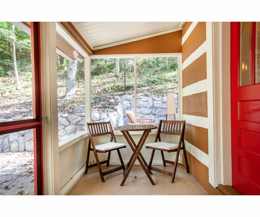 Beary Relaxing Cabin - Rustic With Outdoor Patio Townsend Exterior foto